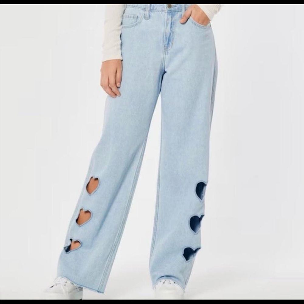 Hollister high rise vintage heart legs baggy jeans - Picture 2 of 2